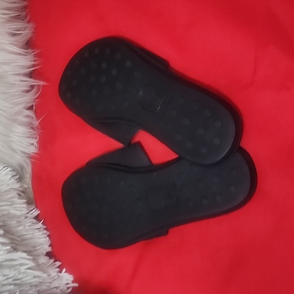 BORN SANDALS - Picture 5 of 7